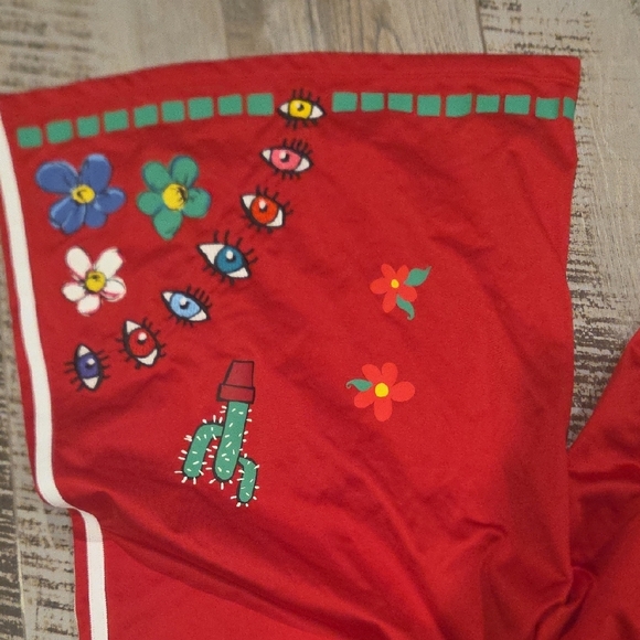 Adidas Red Shorts with Multicolor Logo - Picture 7 of 12